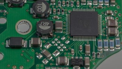 radio frequency integrated circuits