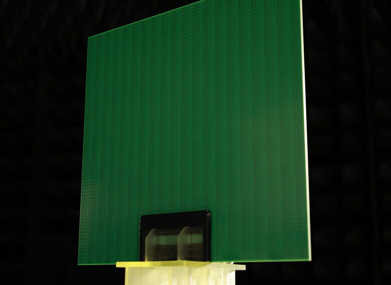 Transmissive_Metasurface