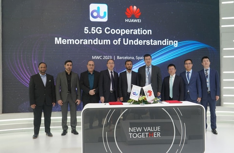 Huawei - du UAE Agreement Signing