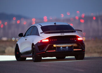 IONIQ6N_California_City_4