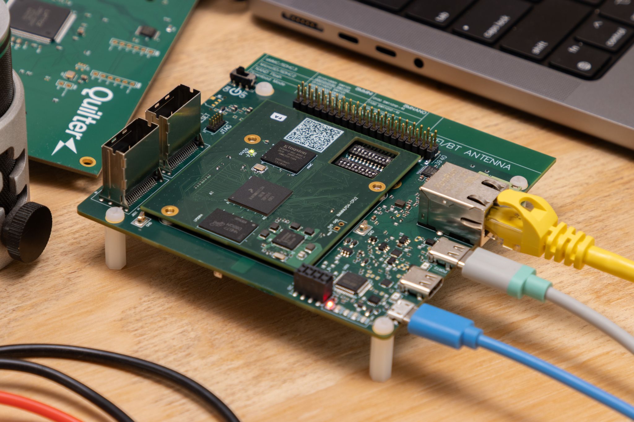 AI Designs First Fully Functional Computer, Slashing PCB Timelines