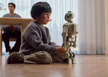 Zeroth_M1_flagship_home_humanoid_robot