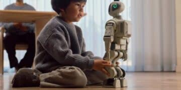 Zeroth_M1_flagship_home_humanoid_robot